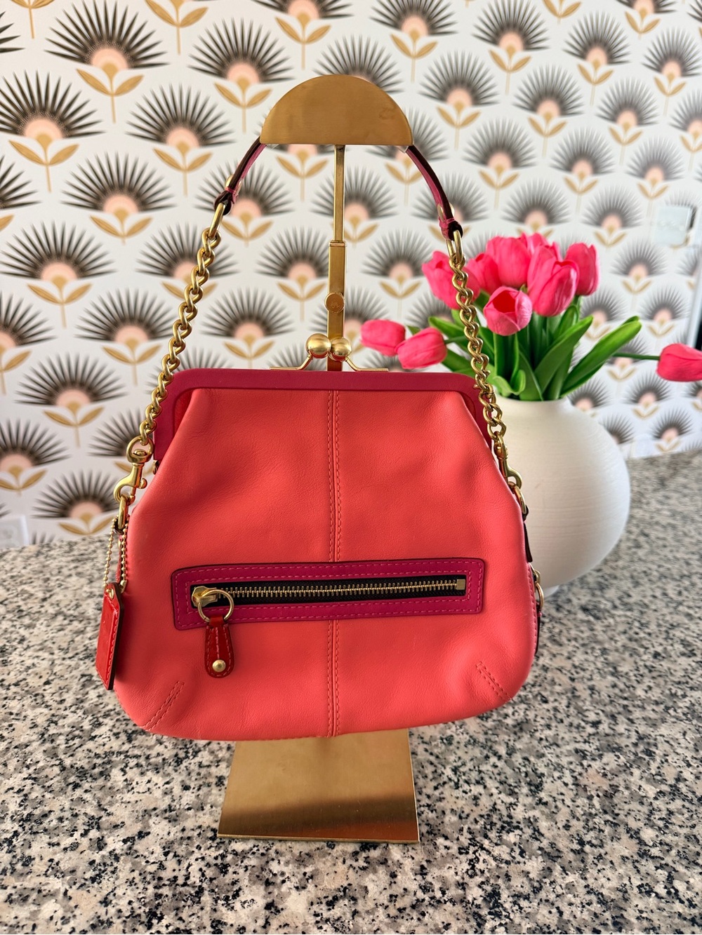 Coach Y2K pink/Coral Kisslock